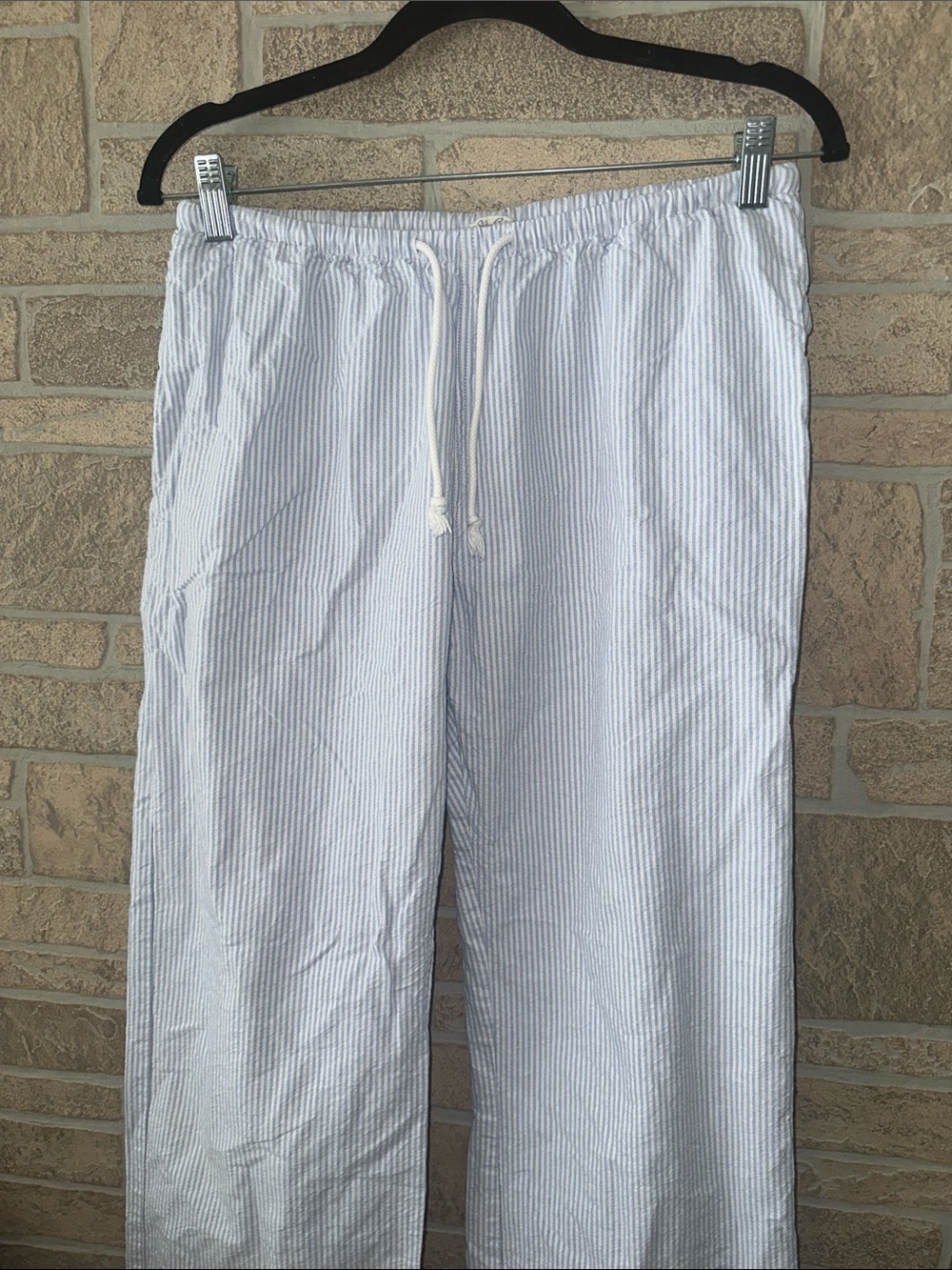 Brandy Melville Pants Womens One Size Blue White Striped Seersucker Drawstring - Picture 3 of 6